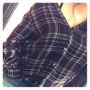 Calvin Klein B&W Plaid Button Up